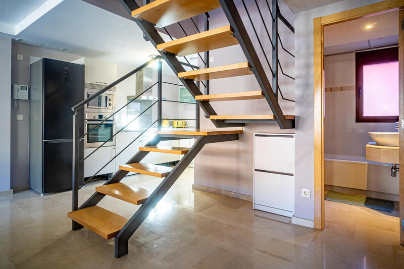 3 bedroom Apartment for sale