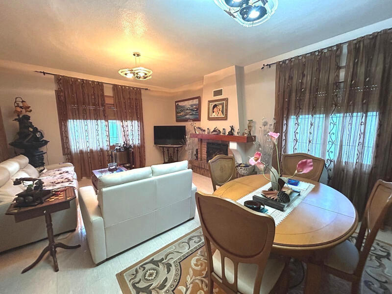 3 Cuarto Villa en venta