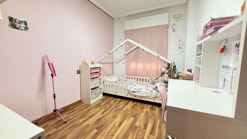 3 Schlafzimmer Appartement zu verkaufen