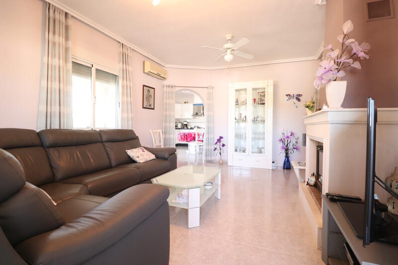 3 Cuarto Villa en venta