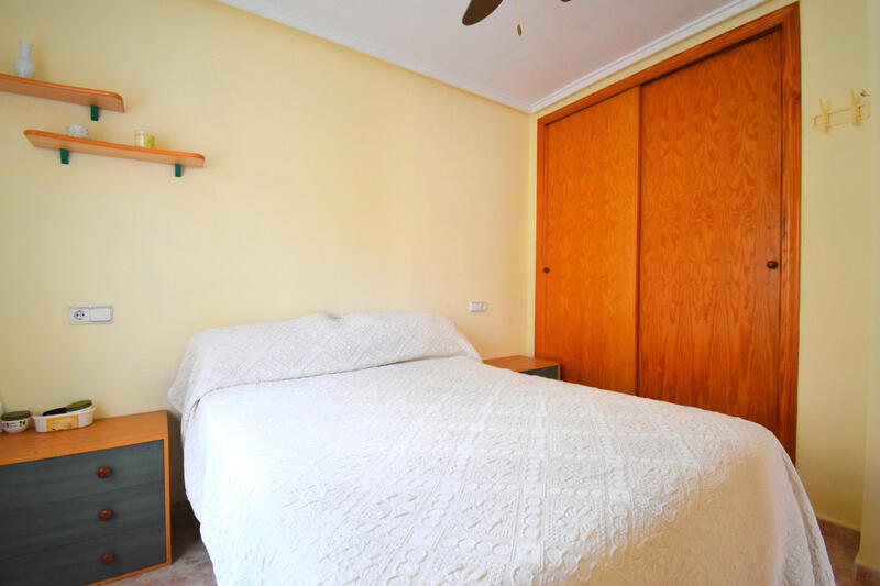 2 bedroom Townhouse for sale