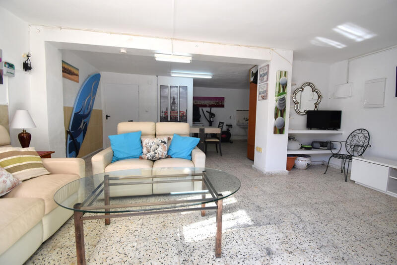 4 bedroom Villa for sale