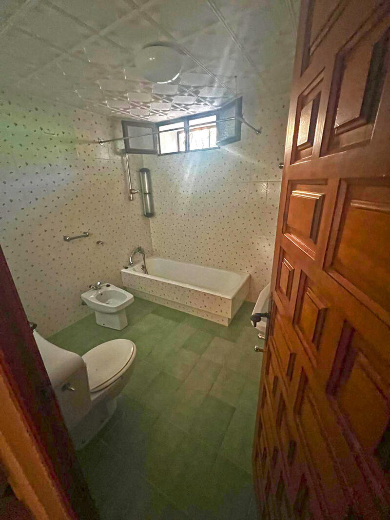 4 bedroom Villa for sale