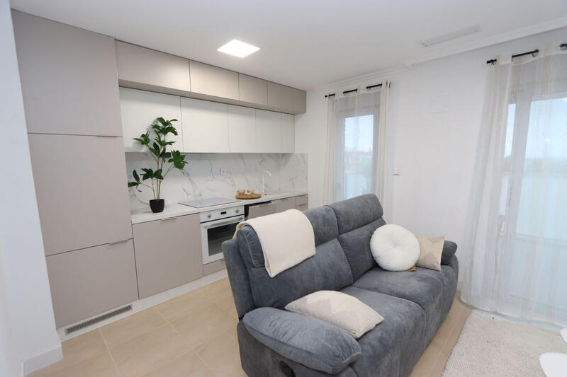 3 bedroom Apartment for sale 3 bedroom Apartment for sale