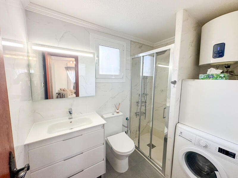 1 slaapkamer Appartement Te koop