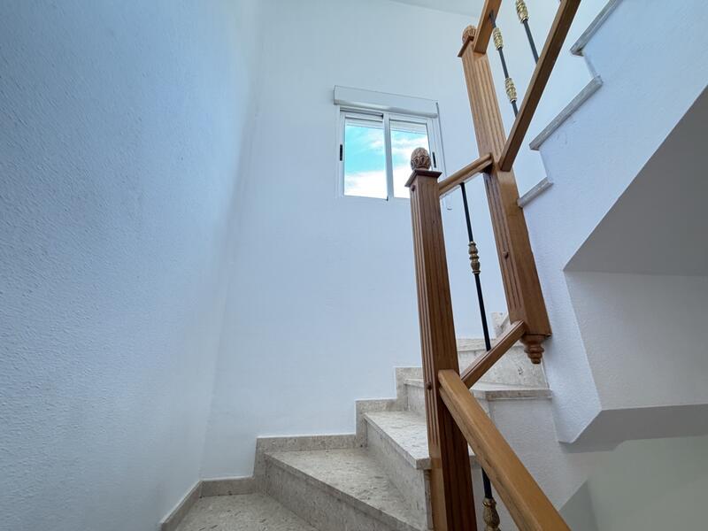 2 Schlafzimmer Stadthaus zu verkaufen 2 Schlafzimmer Stadthaus zu verkaufen