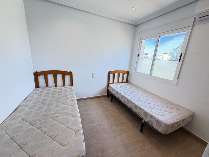 2 Schlafzimmer Stadthaus zu verkaufen 2 Schlafzimmer Stadthaus zu verkaufen