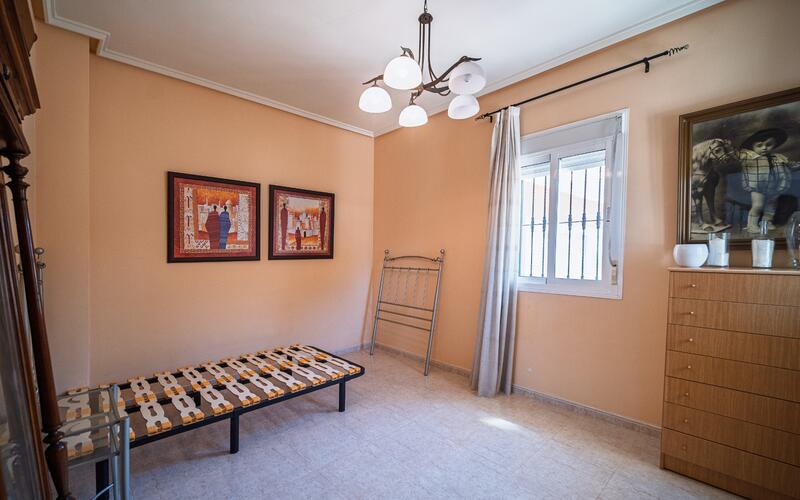 4 Schlafzimmer Villa zu verkaufen