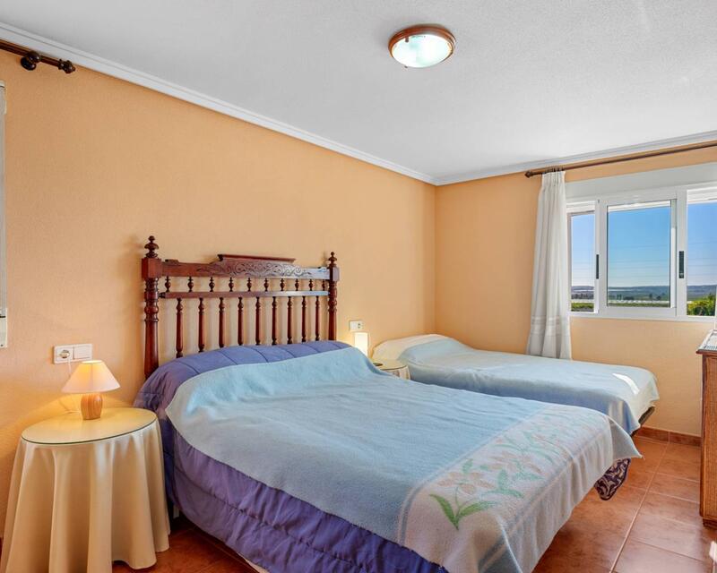 6 bedroom Country House for sale