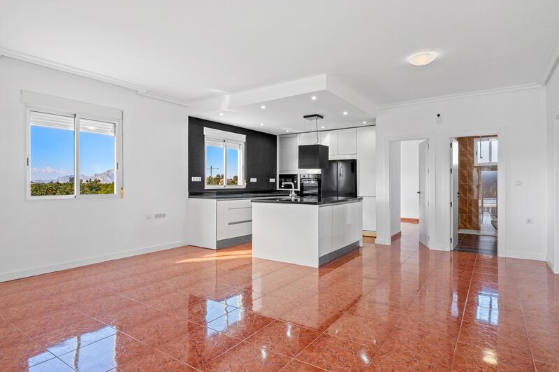 4 bedroom Country House for sale