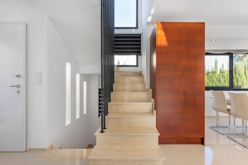 5 bedroom Villa for sale