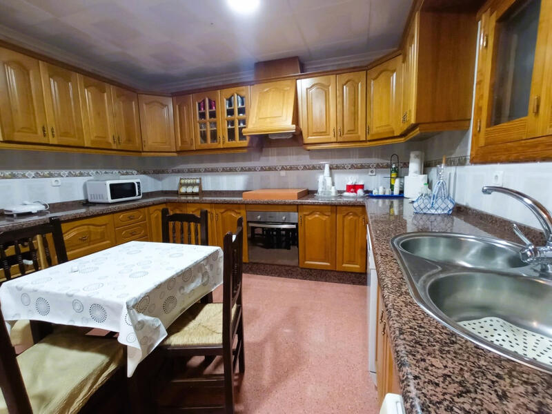 5 bedroom Villa for sale