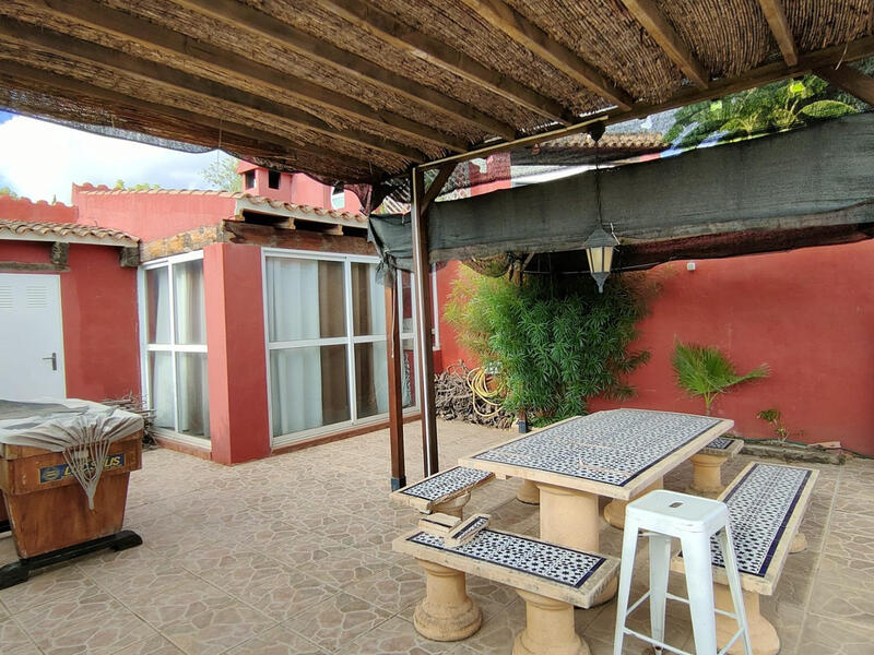 4 Schlafzimmer Villa zu verkaufen