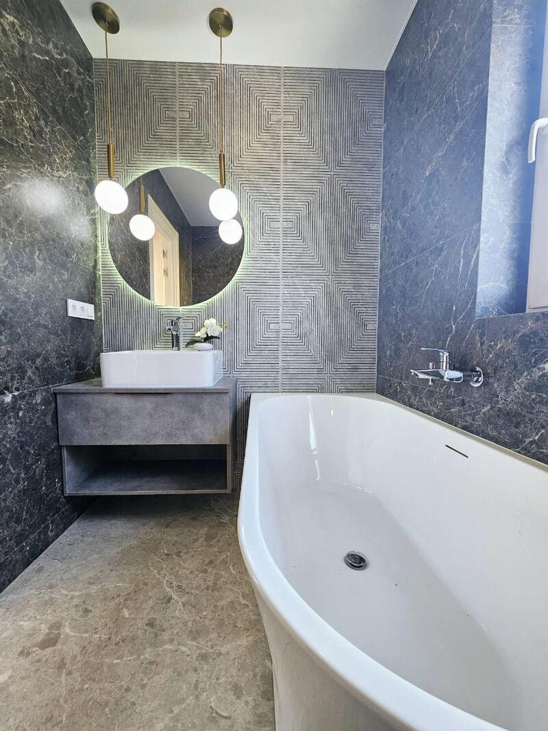 4 Cuarto Villa en venta