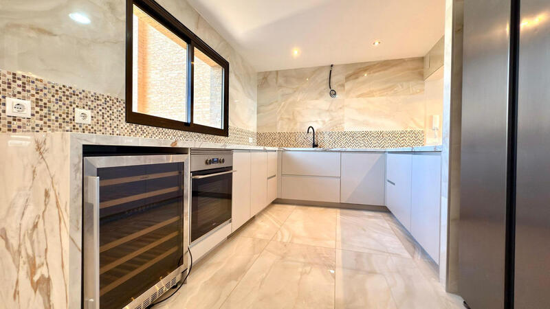 4 chambre Appartement à vendre