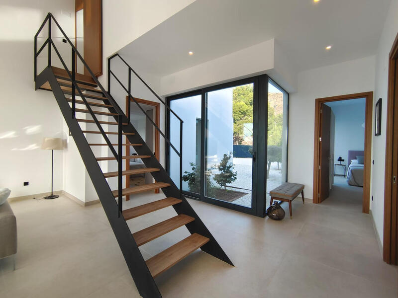 4 bedroom Villa for sale