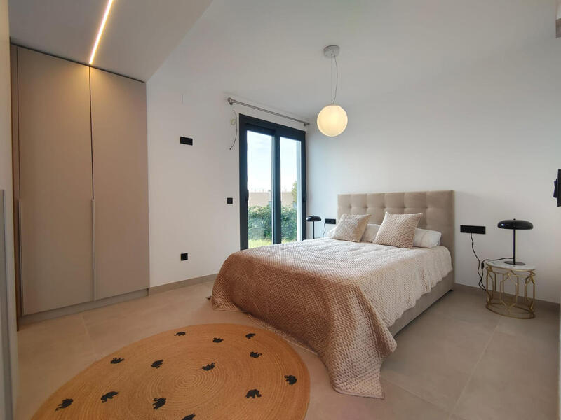 4 bedroom Villa for sale