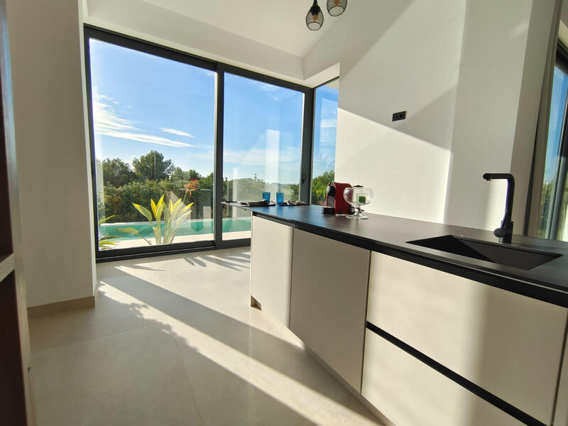 4 bedroom Villa for sale