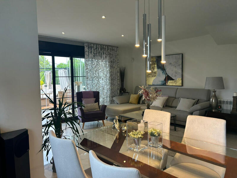 3 Cuarto Villa en venta