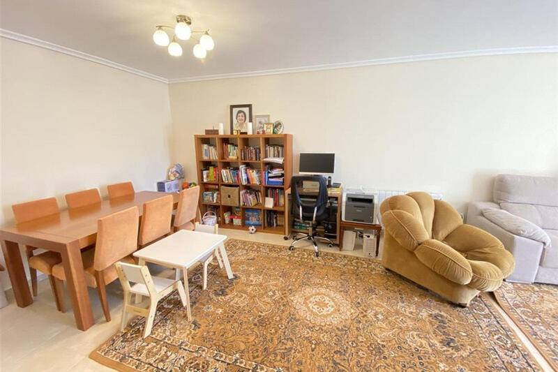 4 sovrum Lägenhet till salu