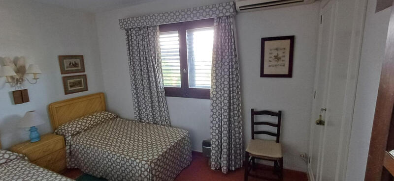 6 chambre Villa à vendre