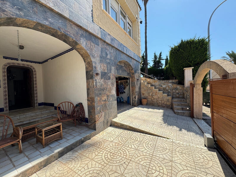 5 Schlafzimmer Villa zu verkaufen