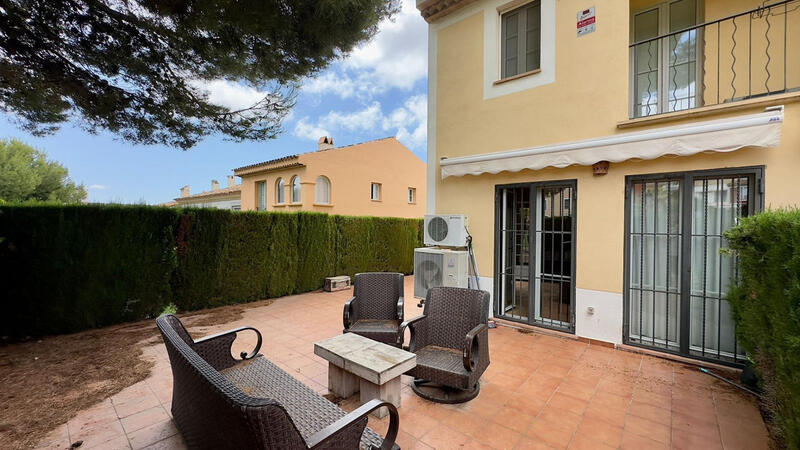 3 Schlafzimmer Villa zu verkaufen