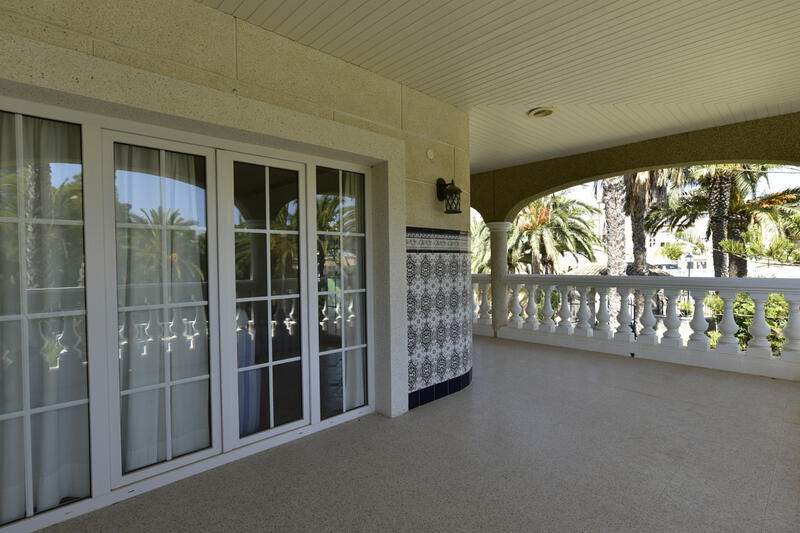 7 bedroom Villa for sale