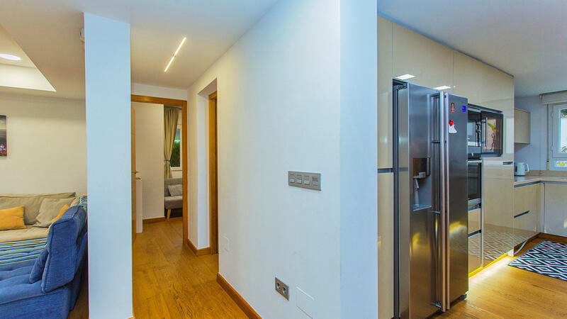 6 bedroom Villa for sale