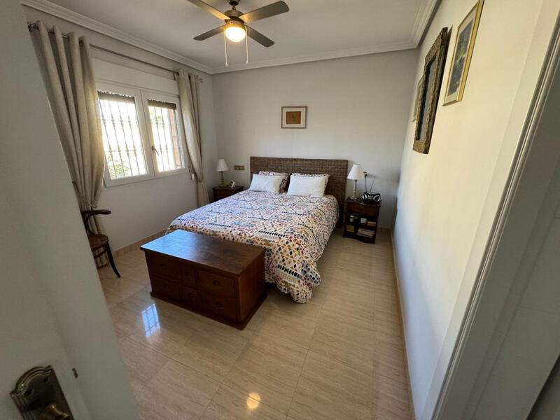 4 slaapkamer Villa Te koop