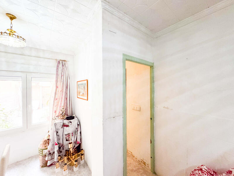 3 slaapkamer Appartement Te koop 3 slaapkamer Appartement Te koop