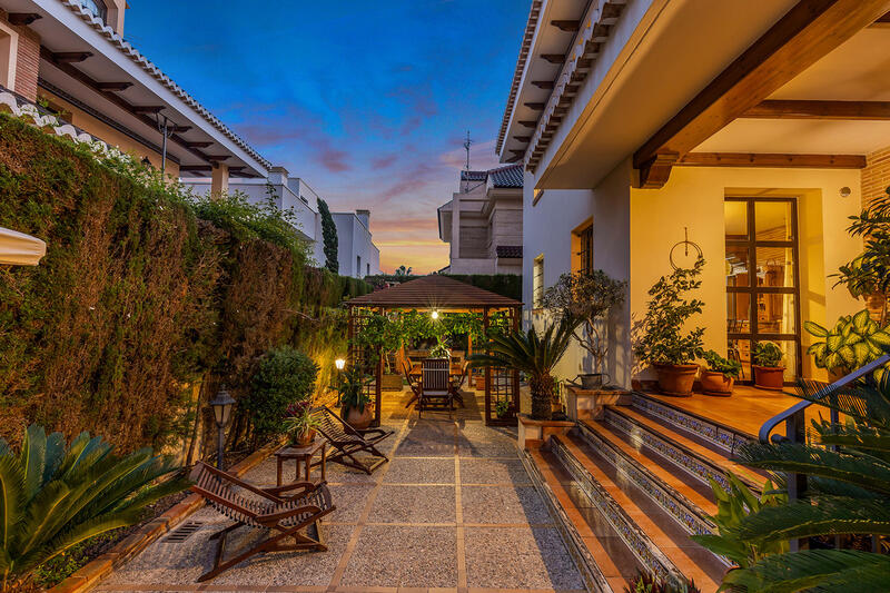 6 chambre Villa à vendre