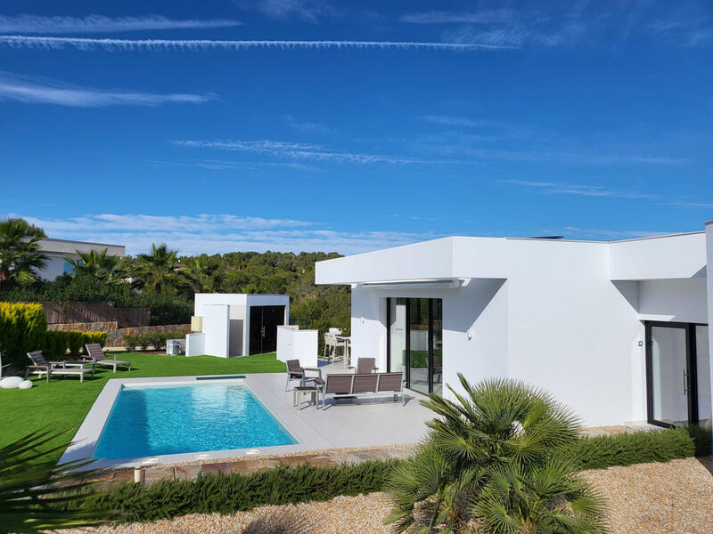 4 bedroom Villa for sale