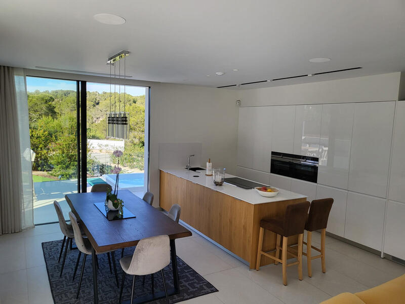 4 bedroom Villa for sale