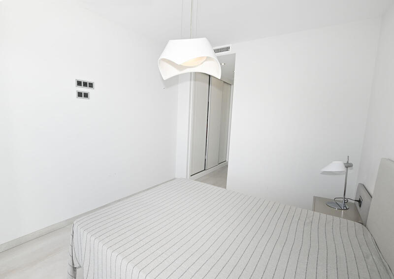 2 slaapkamer Appartement Te koop