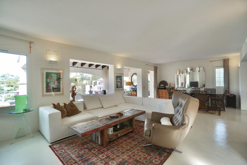 4 bedroom Villa for sale