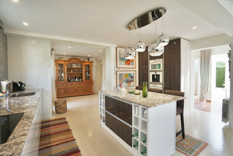 4 bedroom Villa for sale