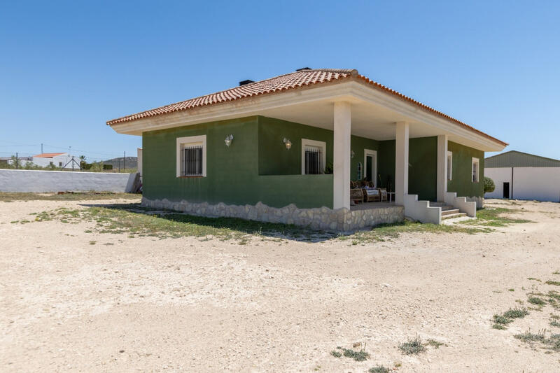 3 bedroom Country House for sale