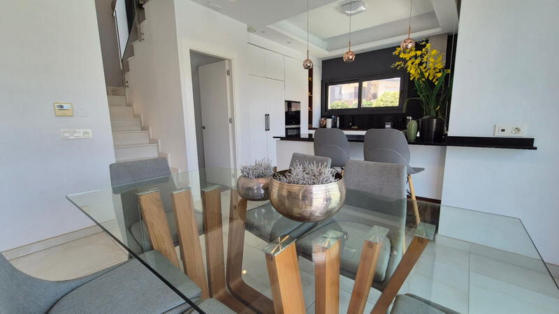 4 chambre Villa à vendre