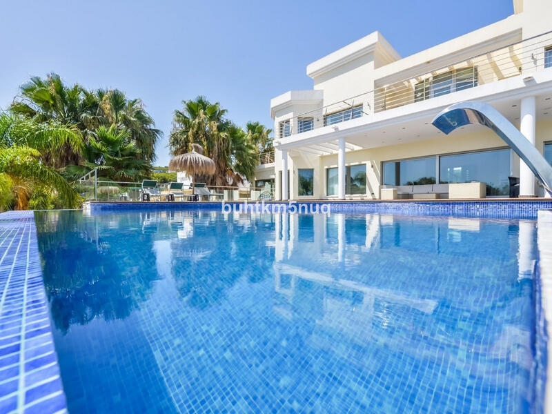 5 soverom Villa til salgs