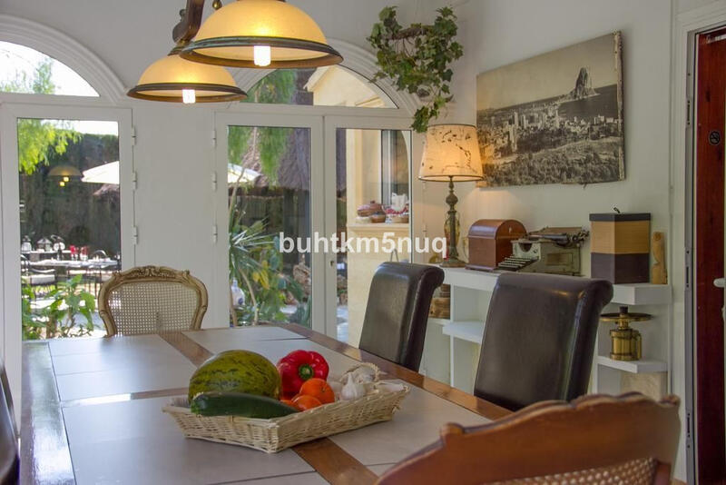 4 slaapkamer Villa Te koop