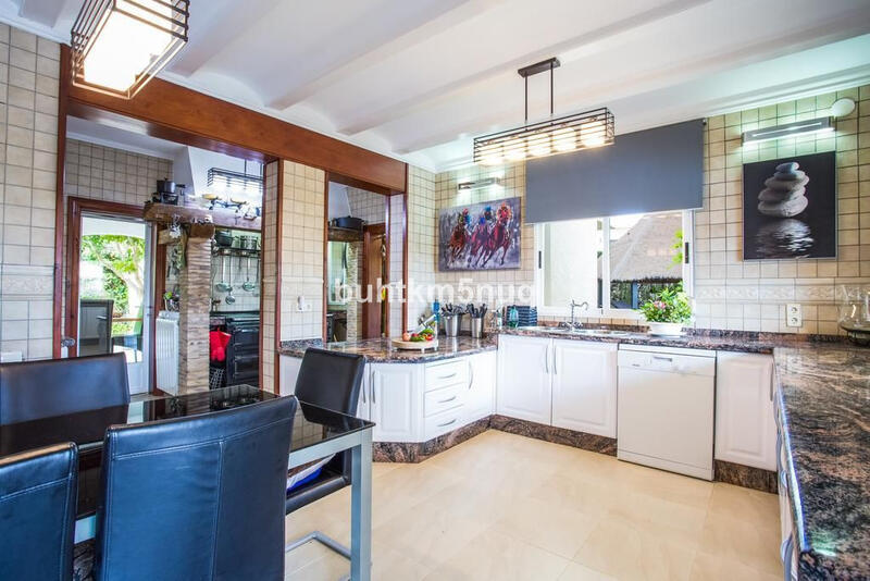 4 slaapkamer Villa Te koop