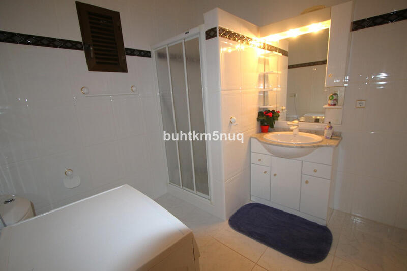 4 Cuarto Villa en venta