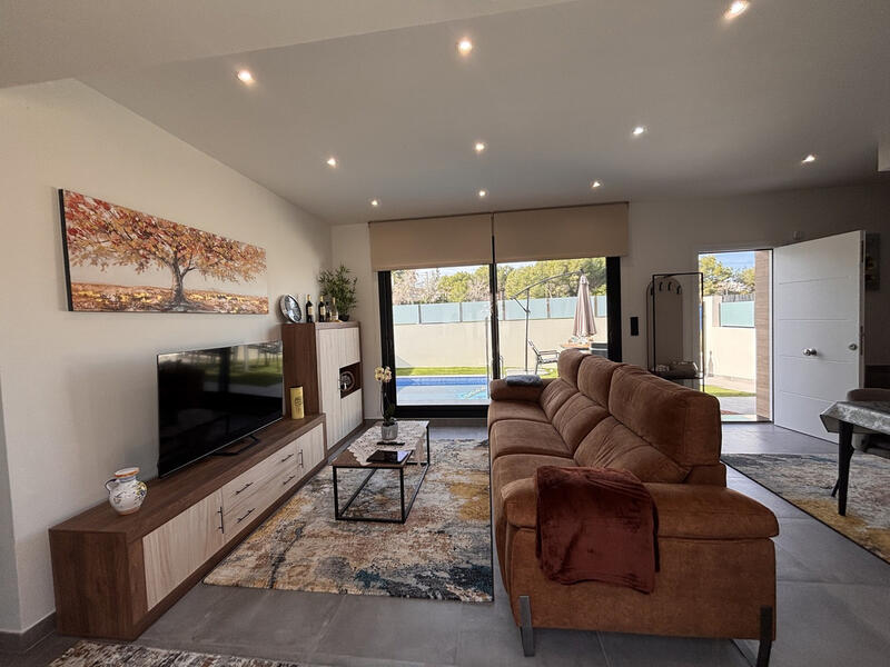 2 bedroom Villa for sale 2 bedroom Villa for sale