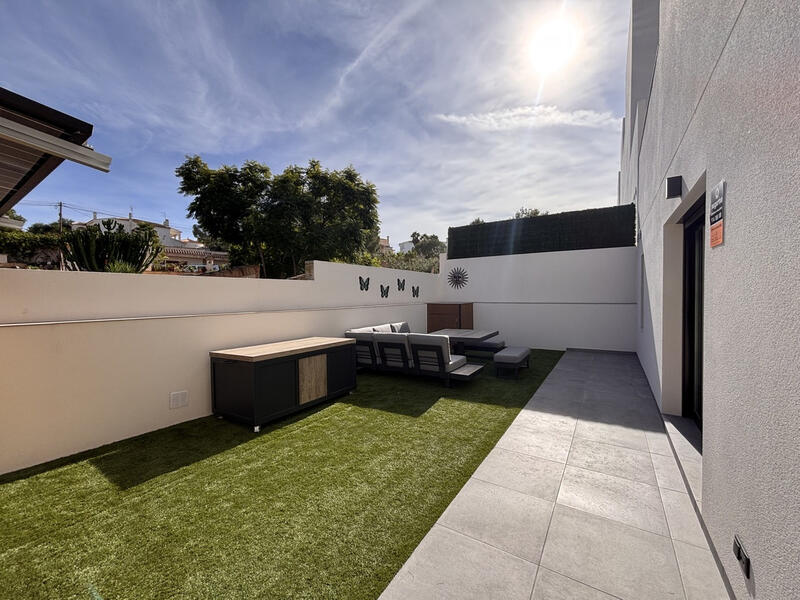 2 bedroom Villa for sale 2 bedroom Villa for sale