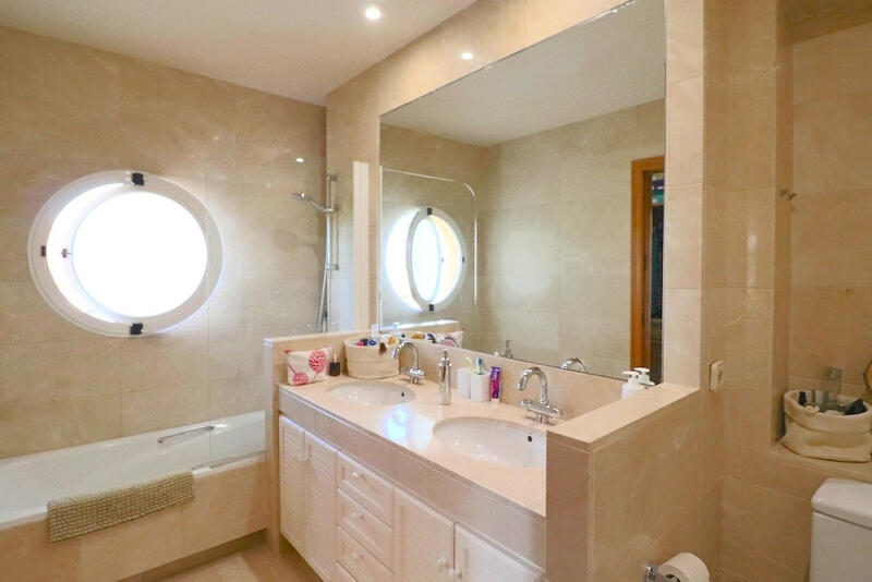 4 sovrum Villa till salu