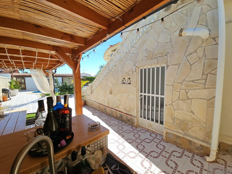 4 slaapkamer Villa Te koop