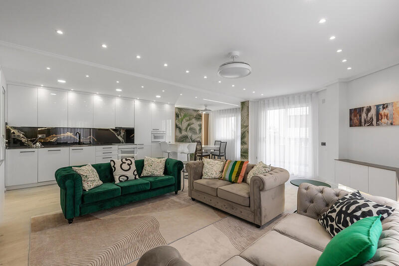 3 bedroom Apartment for sale