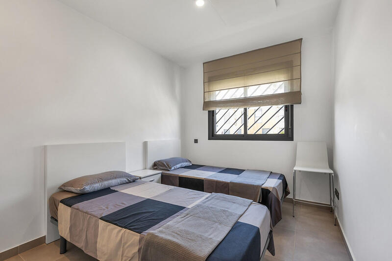 2 bedroom Apartment for sale