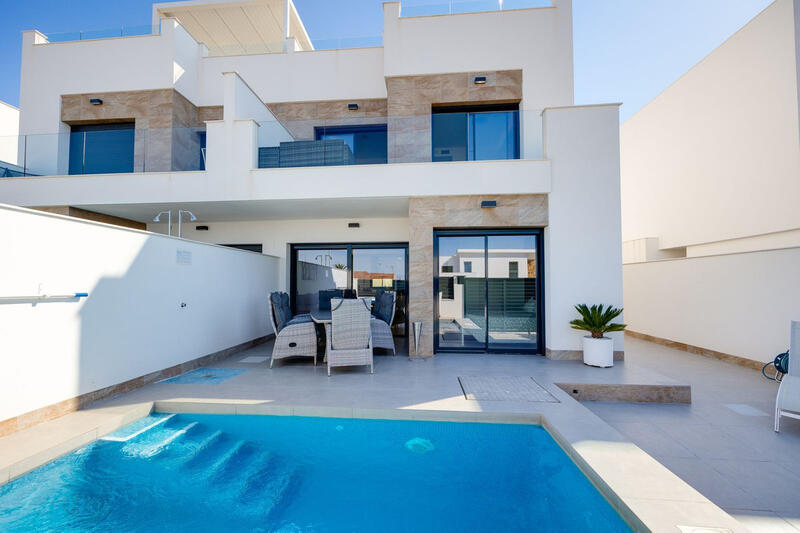 3 bedroom Villa for sale